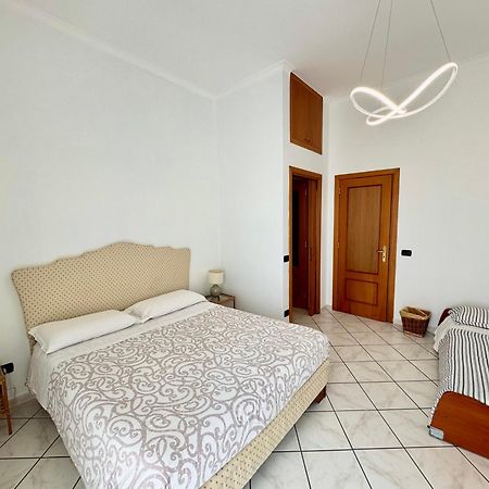 B&B Eracle Ерколано Екстериор снимка