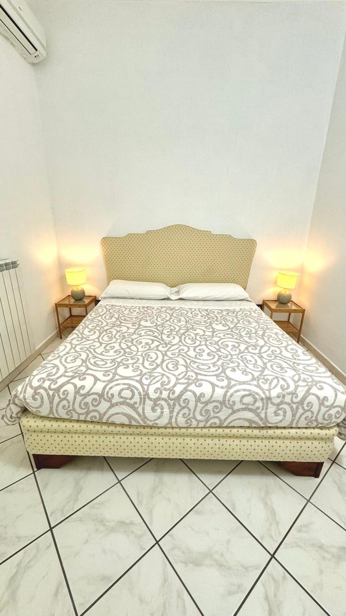 B&B Eracle Ерколано Екстериор снимка