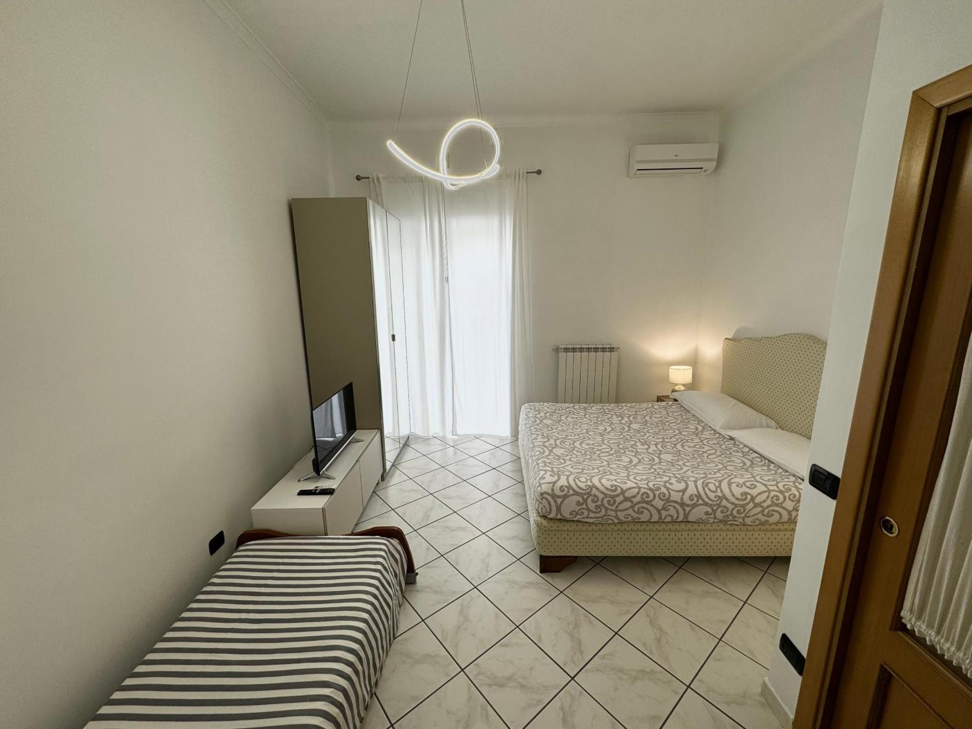 B&B Eracle Ерколано Екстериор снимка